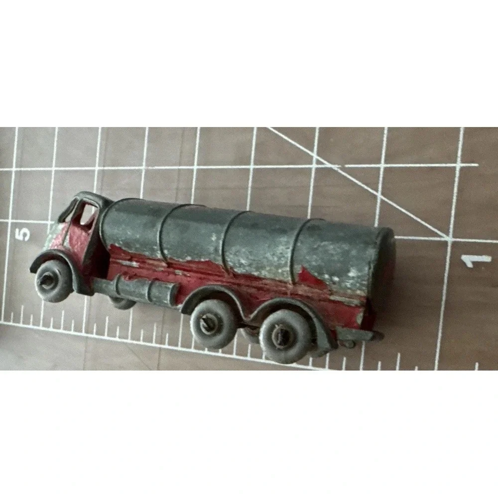 Lesney vintage red